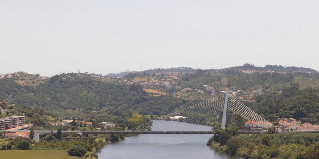 Bridge Rainha Santa Isabel Coimbra, another bridge with problems due to the heavy rain like the a1 road